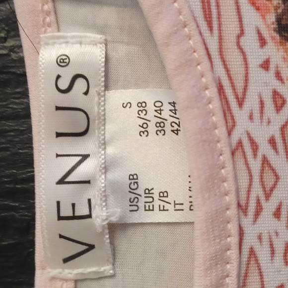 VENUS Tank - Picture 3 of 5